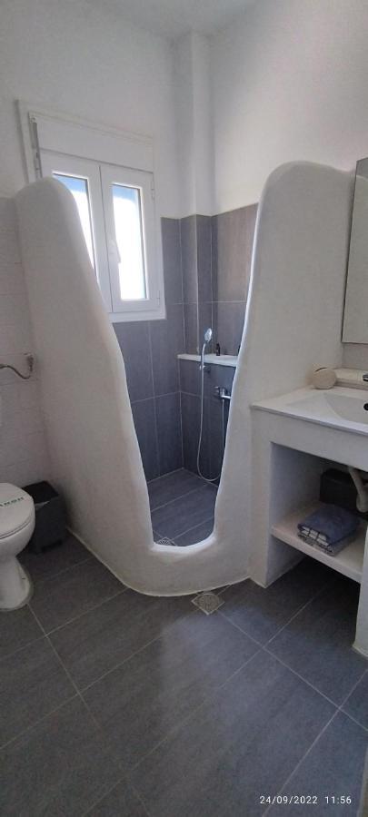 Tinos Apartments Zalonis Агиос Йоанис Екстериор снимка
